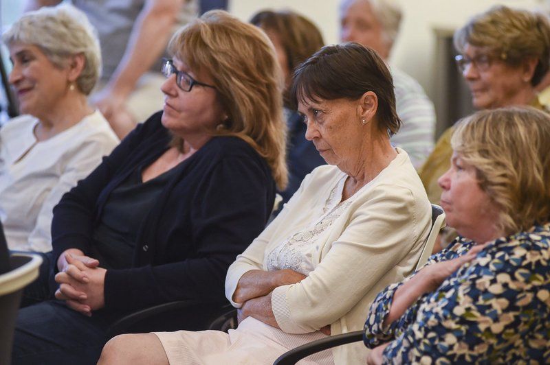 Housing, transportation, schools mayor's top priority